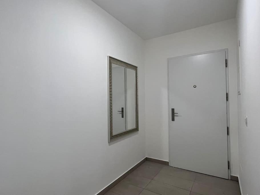 The Dante Prague - Family And Friends Apartments, Free Parking מראה חיצוני תמונה