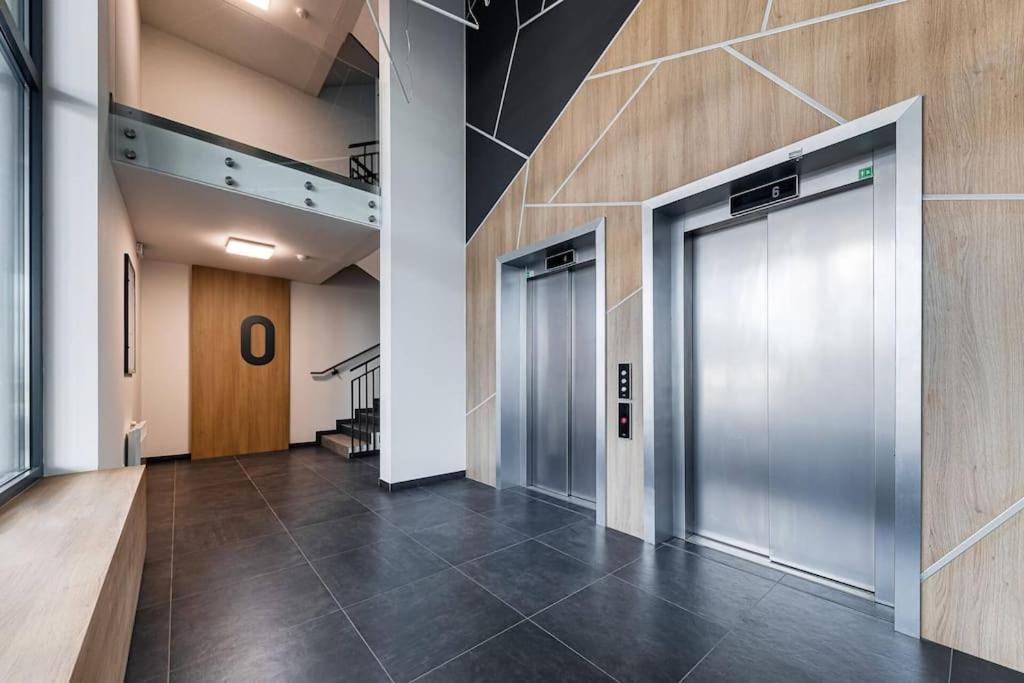 The Dante Prague - Family And Friends Apartments, Free Parking מראה חיצוני תמונה