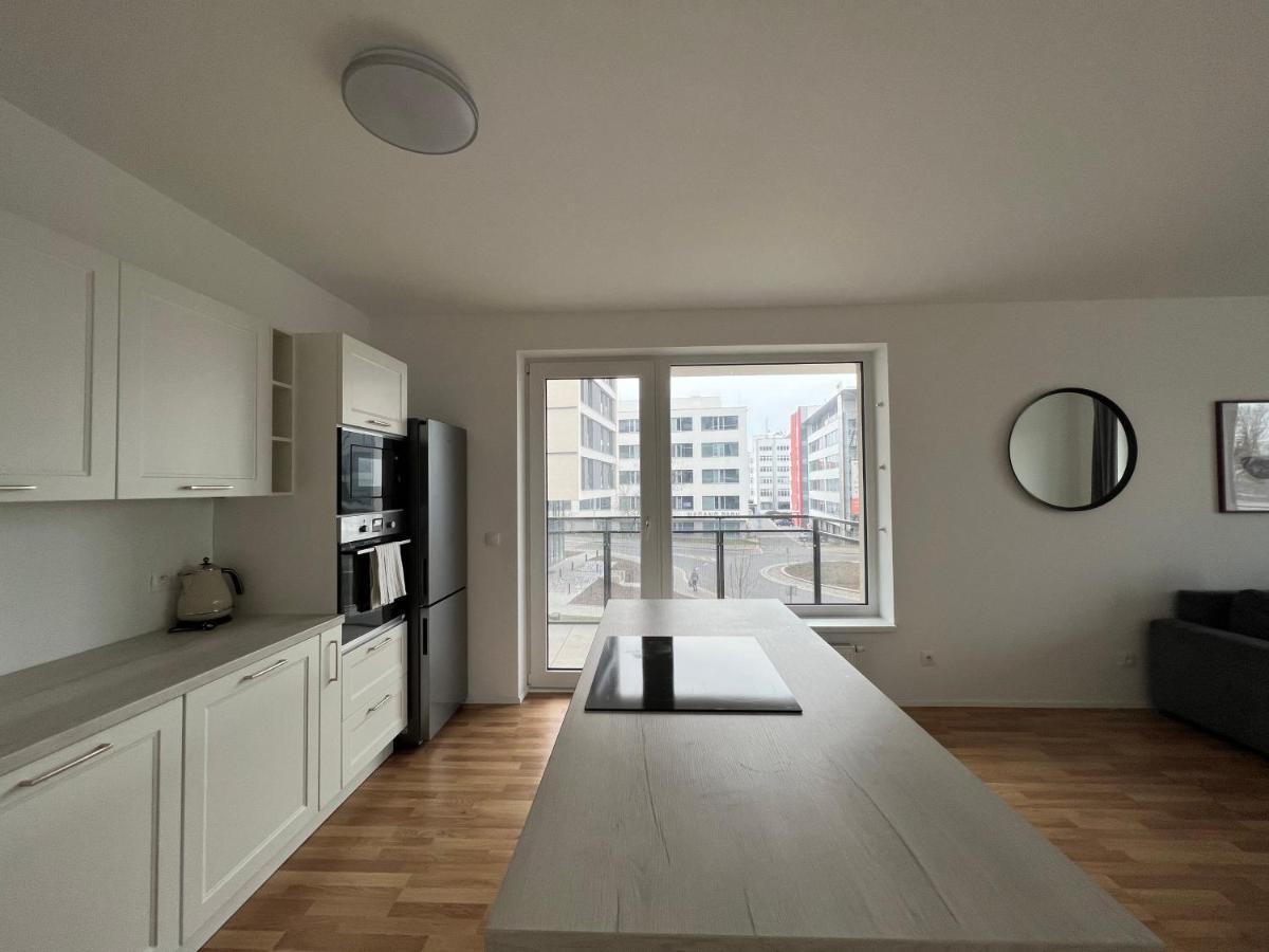 The Dante Prague - Family And Friends Apartments, Free Parking מראה חיצוני תמונה